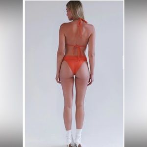 SOLD frankies bikinis orange bottoms xs NWT 🧡